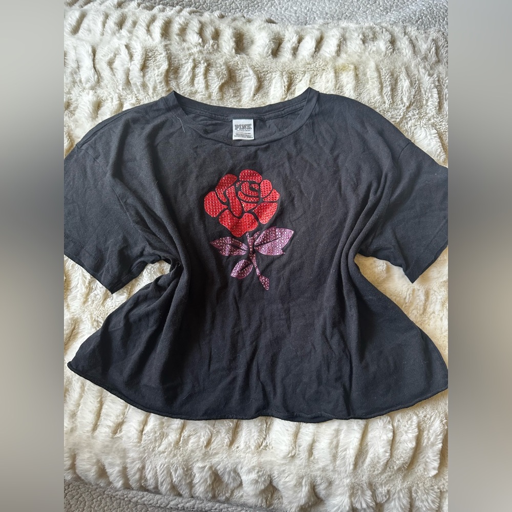 💓 Pink Victoria secret black bling rose top stretchy casual
